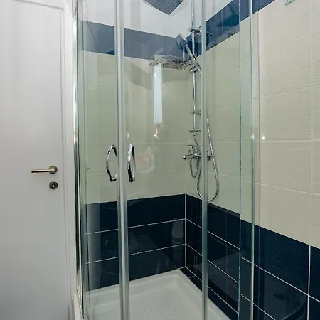 Apartment House Solemare *