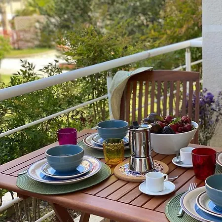 House Solemare شقة أوريكوم