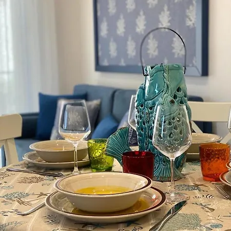 Apartment House Solemare *